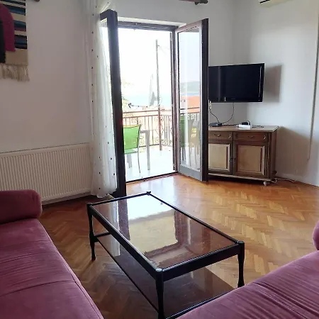 Apartmán Summer 4 *